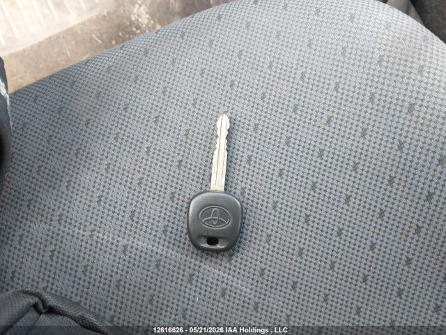 Продаж на аукціоні авто 2011 Toyota Yaris, vin: JTDKT4K31B5330170, номер лоту: 12616626
