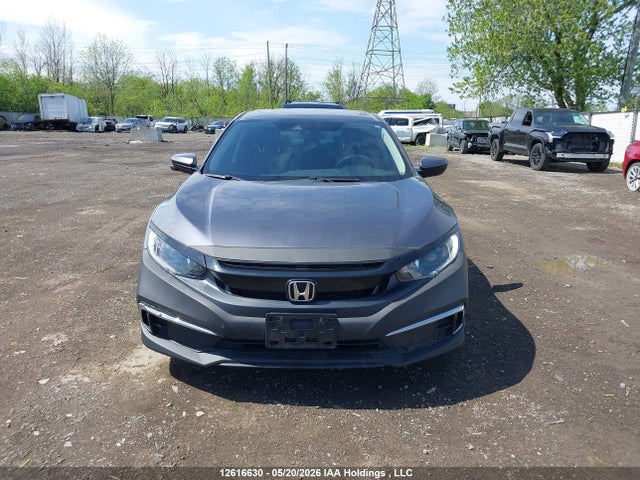 Honda CIVIC EX 2019 2HGFC2F75KH031343 Image 12