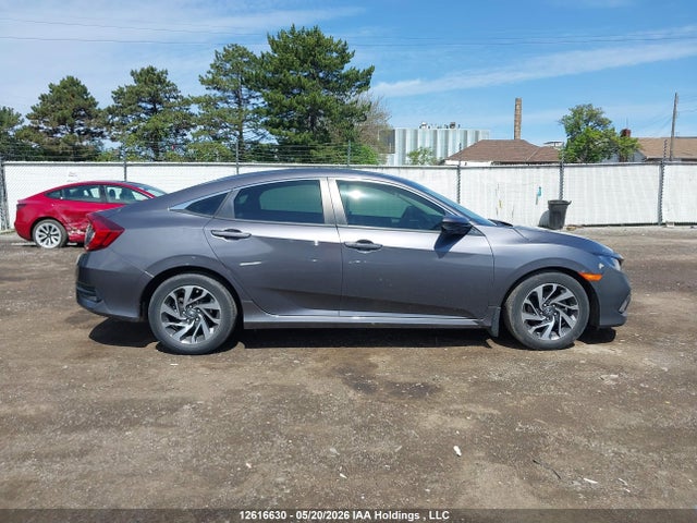 Honda CIVIC EX 2019 2HGFC2F75KH031343 Image 13