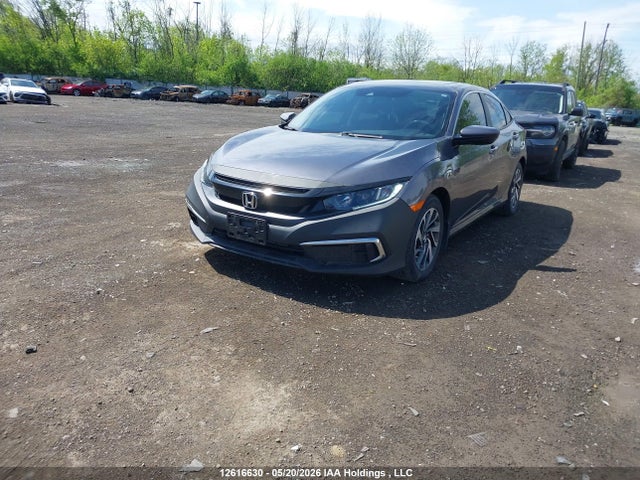 Honda CIVIC EX 2019 2HGFC2F75KH031343 Image 2