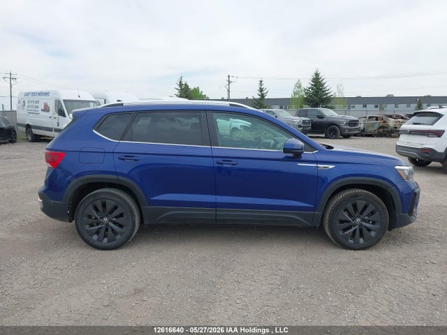 Volkswagen TAOS SE 2024 3VVEX7B21RM025655 Image 14