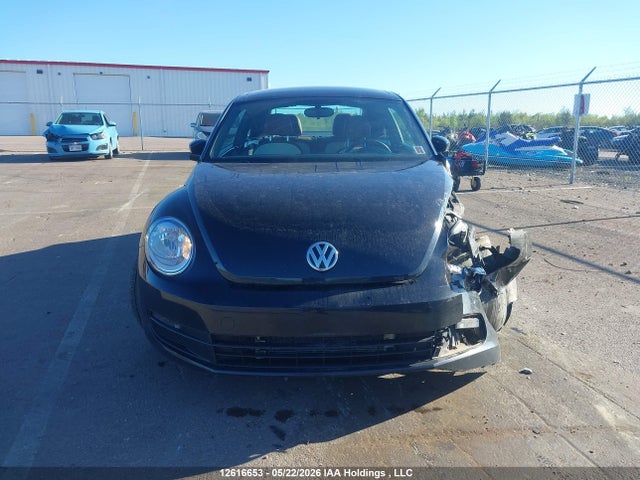 12616653 :رقم المزاد ، 3VWJ07AT1GM607907 vin ، 2016 Volkswagen The Beetle 1.8 Tsi Classic/1.8 Tsi Comfortline/1.8 Tsi Dune/1.8 Tsi Trendline مزاد بيع