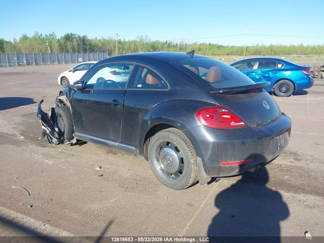 12616653 :رقم المزاد ، 3VWJ07AT1GM607907 vin ، 2016 Volkswagen The Beetle 1.8 Tsi Classic/1.8 Tsi Comfortline/1.8 Tsi Dune/1.8 Tsi Trendline مزاد بيع