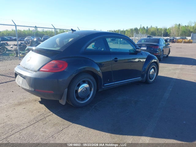 12616653 :رقم المزاد ، 3VWJ07AT1GM607907 vin ، 2016 Volkswagen The Beetle 1.8 Tsi Classic/1.8 Tsi Comfortline/1.8 Tsi Dune/1.8 Tsi Trendline مزاد بيع