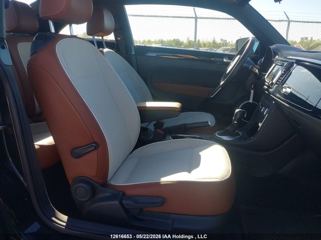 12616653 :رقم المزاد ، 3VWJ07AT1GM607907 vin ، 2016 Volkswagen The Beetle 1.8 Tsi Classic/1.8 Tsi Comfortline/1.8 Tsi Dune/1.8 Tsi Trendline مزاد بيع