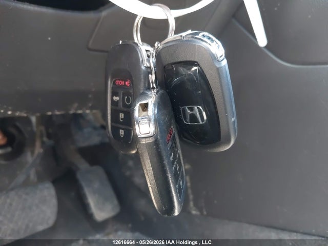 Honda Civic Touring 2022 2HGFE1F99NH004060 Image 11
