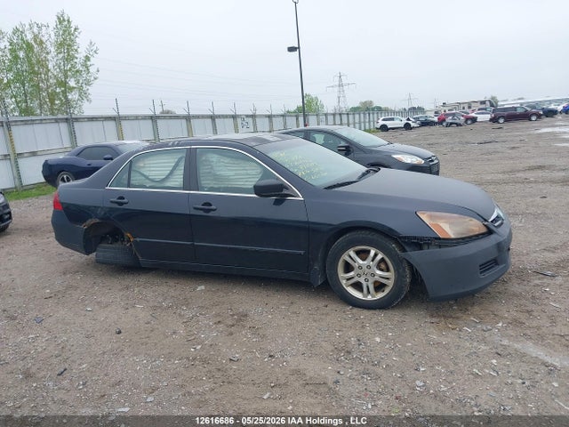 12616686 :رقم المزاد ، 1HGCM56727A810402 vin ، 2007 Honda Accord مزاد بيع