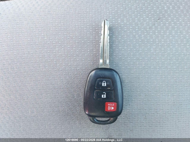 Продажа на аукционе авто 2012 Toyota Yaris, vin: JTDKTUD36CD508997, номер лота: 12616690