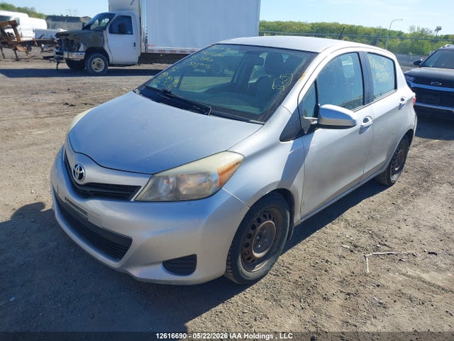 Продажа на аукционе авто 2012 Toyota Yaris, vin: JTDKTUD36CD508997, номер лота: 12616690