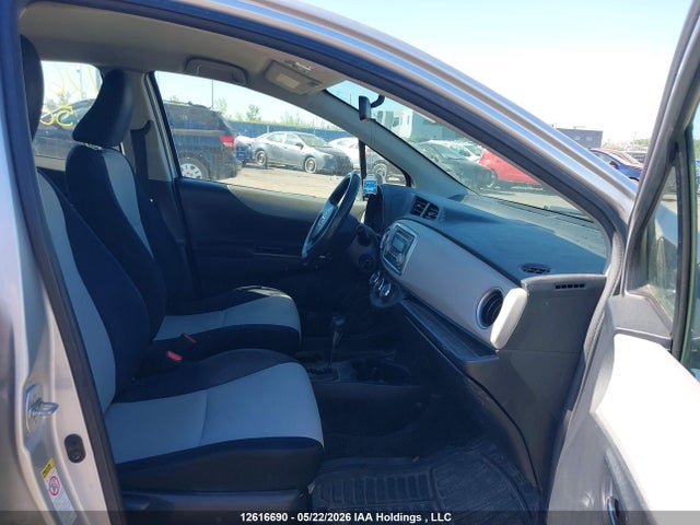 Продажа на аукционе авто 2012 Toyota Yaris, vin: JTDKTUD36CD508997, номер лота: 12616690