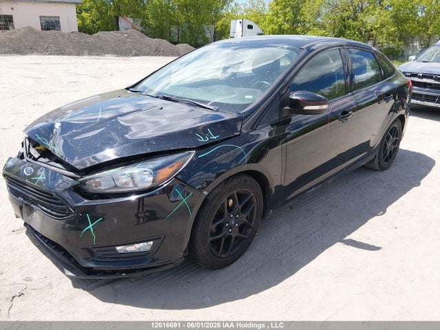 1FADP3H25JL253566 Ford FOCUS SEL