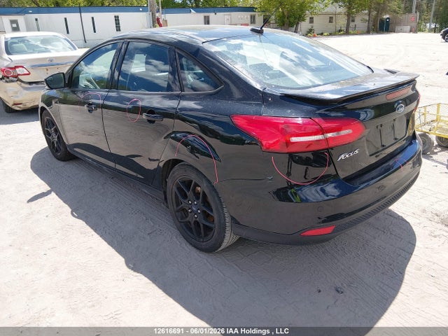 1FADP3H25JL253566 Ford FOCUS SEL