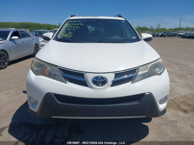 Продажа на аукционе авто 2015 Toyota Rav4 Xle, vin: 2T3WFREV6FW174631, номер лота: 12616697