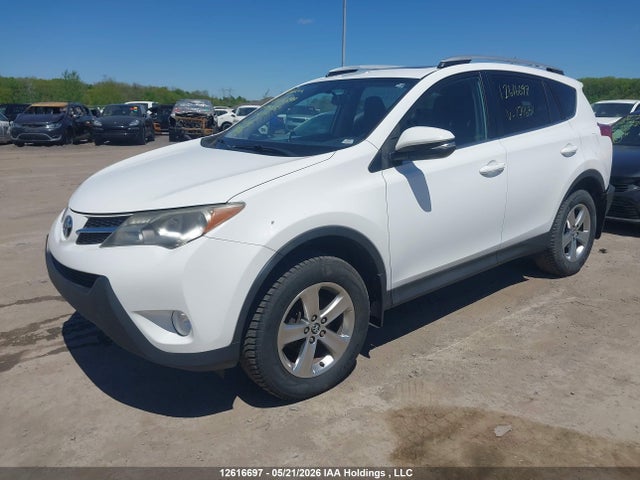 Продажа на аукционе авто 2015 Toyota Rav4 Xle, vin: 2T3WFREV6FW174631, номер лота: 12616697