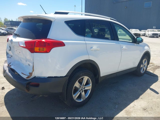 Продажа на аукционе авто 2015 Toyota Rav4 Xle, vin: 2T3WFREV6FW174631, номер лота: 12616697