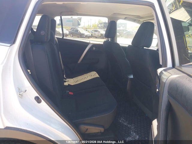 Продажа на аукционе авто 2015 Toyota Rav4 Xle, vin: 2T3WFREV6FW174631, номер лота: 12616697