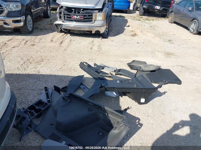 2HKRW2H2XKH107408 Honda CR-V LX