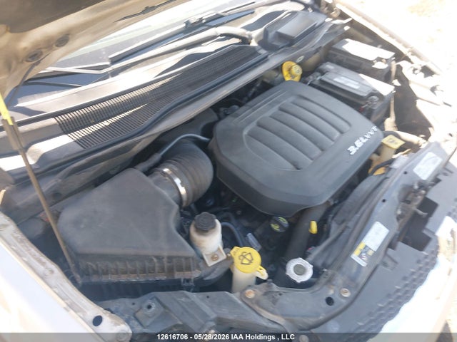 2C4RDGBG2FR680948 Dodge Grand Caravan Se