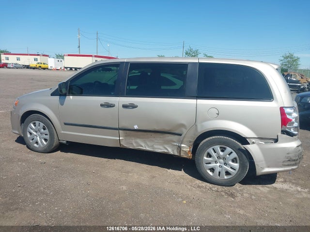 2C4RDGBG2FR680948 Dodge Grand Caravan Se