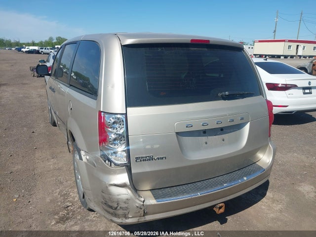 2C4RDGBG2FR680948 Dodge Grand Caravan Se