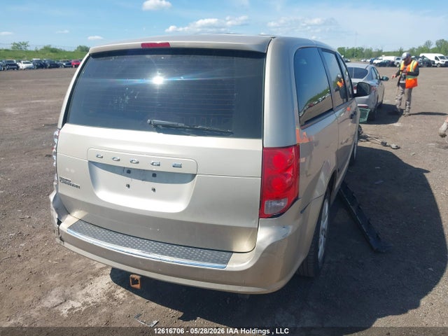 2C4RDGBG2FR680948 Dodge Grand Caravan Se