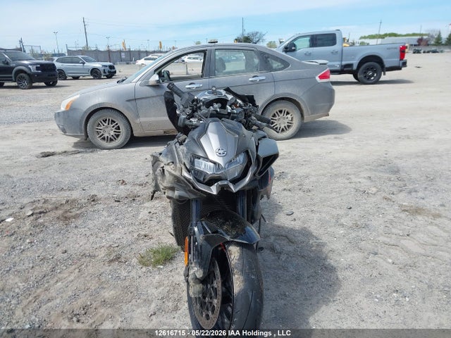 Kawasaki Z H2 2022 JKAZRCK18NA013420 Image 5