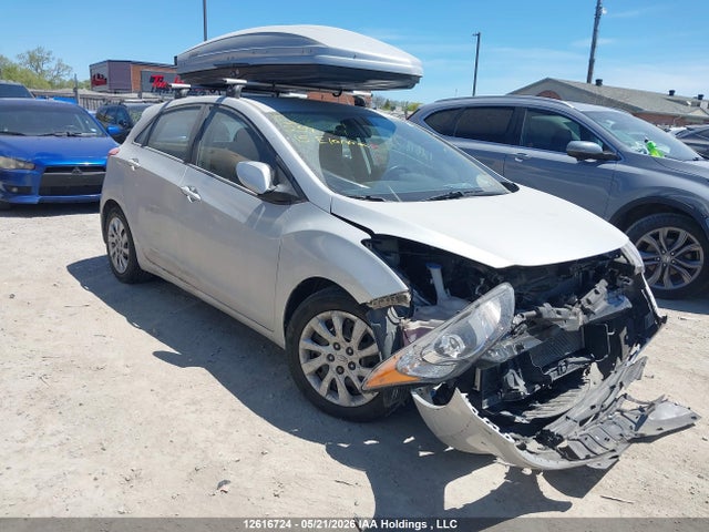 Продаж на аукціоні авто 2015 Hyundai Elantra Gt, vin: KMHD25LH9FU239134, номер лоту: 12616724
