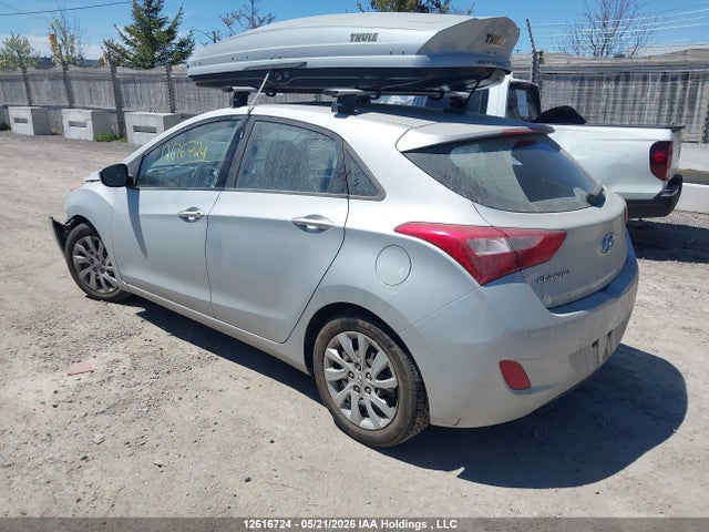 Продаж на аукціоні авто 2015 Hyundai Elantra Gt, vin: KMHD25LH9FU239134, номер лоту: 12616724