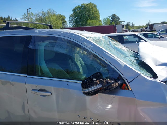 Продаж на аукціоні авто 2019 Chevrolet Traverse Lt, vin: 1GNEVGKW1KJ306968, номер лоту: 12616734