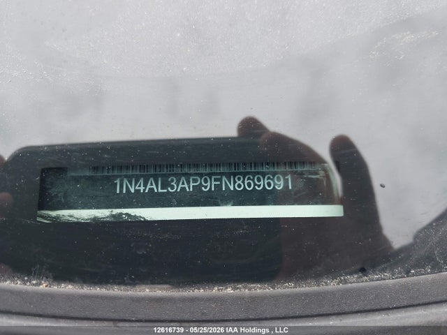 2015 Nissan Altima 2.5/2.5 S/2.5 Sl/2.5 Sv მანქანა იყიდება აუქციონზე, vin: 1N4AL3AP9FN869691, აუქციონის ნომერი: 12616739