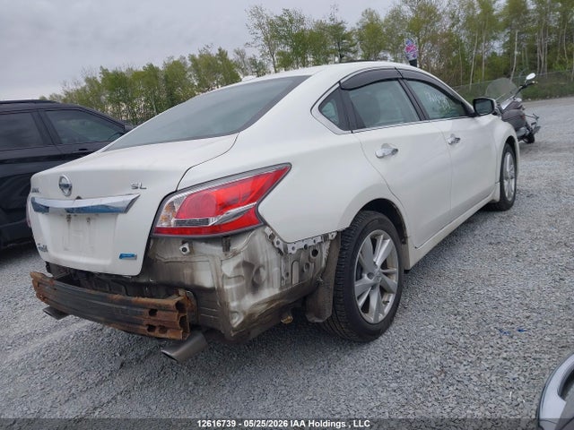 2015 Nissan Altima 2.5/2.5 S/2.5 Sl/2.5 Sv მანქანა იყიდება აუქციონზე, vin: 1N4AL3AP9FN869691, აუქციონის ნომერი: 12616739
