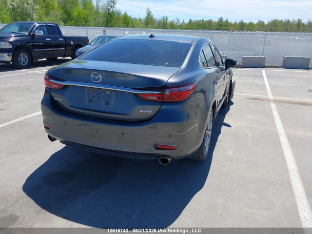 2018 Mazda Mazda6 Signature მანქანა იყიდება აუქციონზე, vin: JM1GL1XY1J1305624, აუქციონის ნომერი: 12616742
