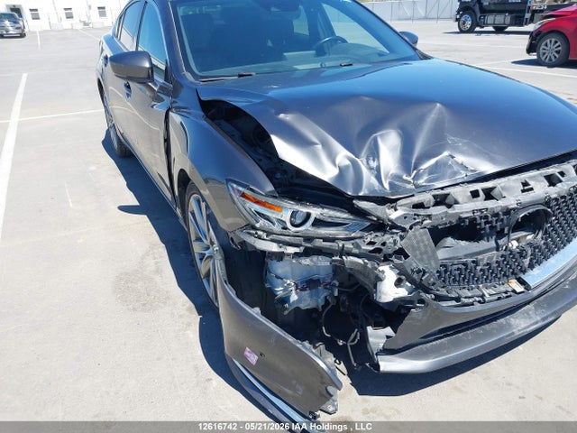 2018 Mazda Mazda6 Signature მანქანა იყიდება აუქციონზე, vin: JM1GL1XY1J1305624, აუქციონის ნომერი: 12616742
