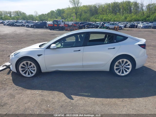Tesla MODEL 3 2022 5YJ3E1EA5NF258397 Image 13