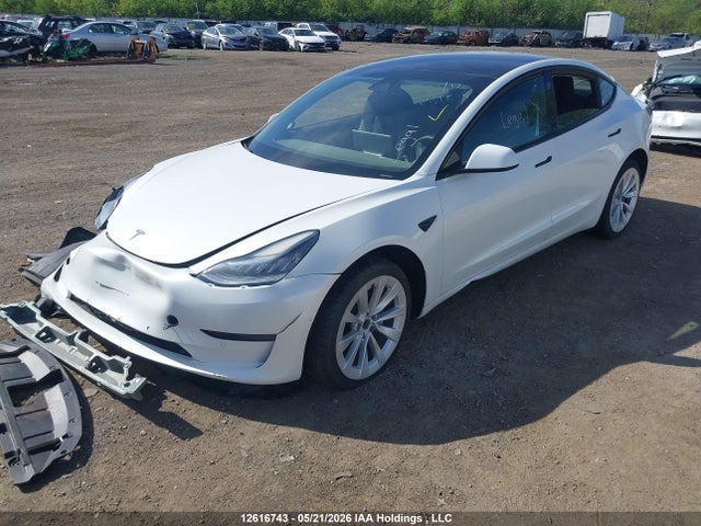 Tesla MODEL 3 2022 5YJ3E1EA5NF258397 Image 2