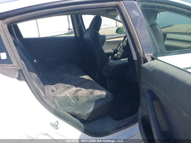 Tesla MODEL 3 2022 5YJ3E1EA5NF258397 Image 8