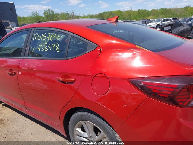 KMHD84LF2KU738598 Hyundai Elantra