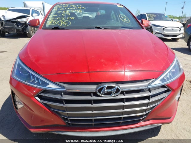 KMHD84LF2KU738598 Hyundai Elantra