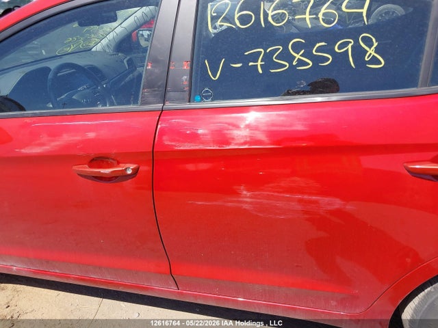 KMHD84LF2KU738598 Hyundai Elantra