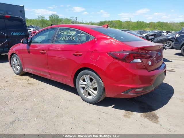 KMHD84LF2KU738598 Hyundai Elantra