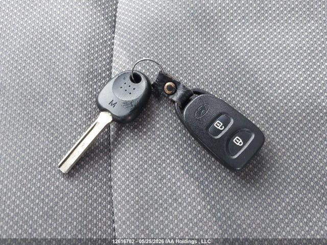 Продажа на аукционе авто 2014 Hyundai Accent Gl, vin: KMHCT4AE1EU749682, номер лота: 12616782