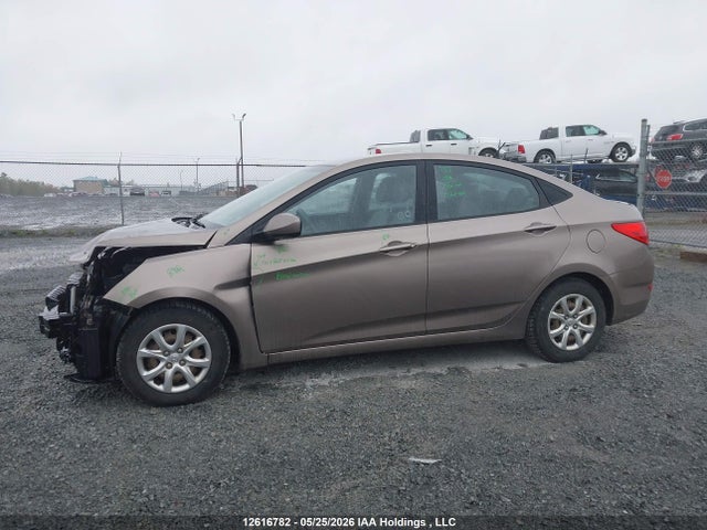 Продажа на аукционе авто 2014 Hyundai Accent Gl, vin: KMHCT4AE1EU749682, номер лота: 12616782
