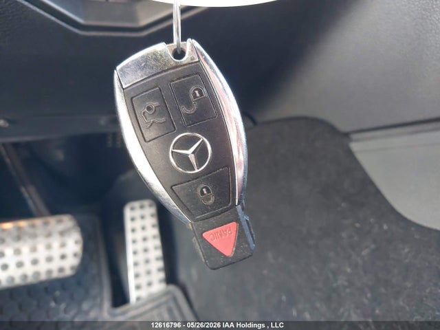 12616796 :رقم المزاد ، WDDKK5GF5BF069394 vin ، 2011 Mercedes-benz E 350 مزاد بيع