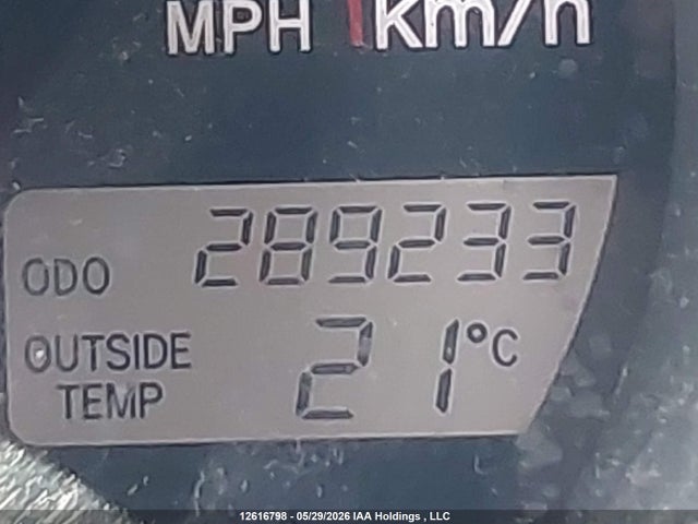 2006 Pontiac Vibe მანქანა იყიდება აუქციონზე, vin: 5Y2SL65826Z434653, აუქციონის ნომერი: 12616798