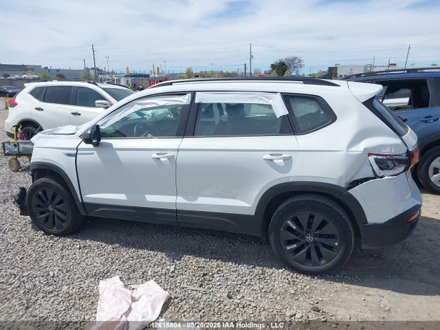 12616804 :رقم المزاد ، 3VVCX7B2XRM063456 vin ، 2024 Volkswagen Taos Trendline مزاد بيع