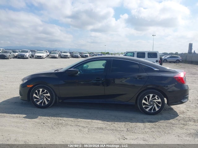 2018 Honda Civic Se მანქანა იყიდება აუქციონზე, vin: 2HGFC2F6XJH033577, აუქციონის ნომერი: 12616813
