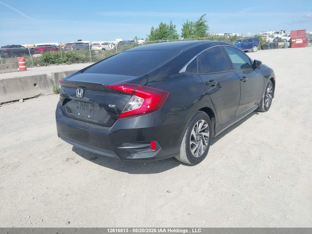 2018 Honda Civic Se მანქანა იყიდება აუქციონზე, vin: 2HGFC2F6XJH033577, აუქციონის ნომერი: 12616813