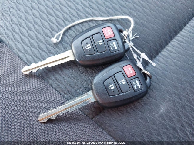 2019 Toyota Corolla Le მანქანა იყიდება აუქციონზე, vin: 2T1BURHE1KC220466, აუქციონის ნომერი: 12616830