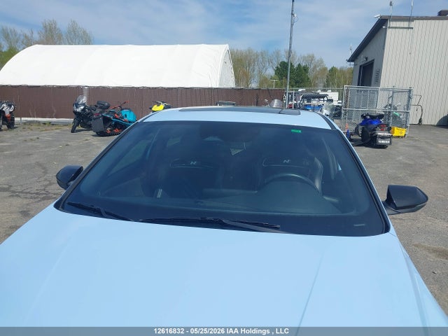 2023 Hyundai Elantra N Dct მანქანა იყიდება აუქციონზე, vin: KMHLW4AK6PU017094, აუქციონის ნომერი: 12616832