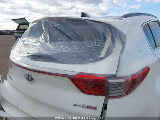 12609041 :رقم المزاد ، KNDPRCA61J7323894 vin ، 2018 Kia Sportage Sx Turbo مزاد بيع